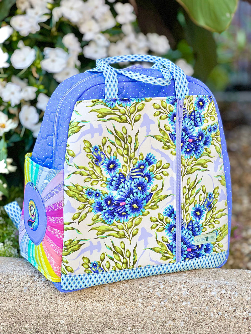 Backpack Straps & Pockets - QE104