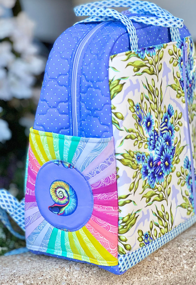 Backpack Straps & Pockets - QE104