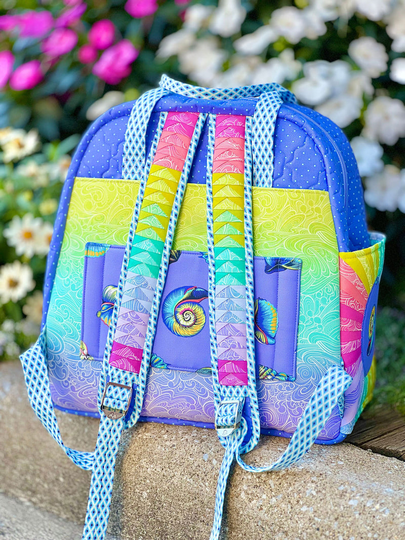 Backpack Straps & Pockets - QE104