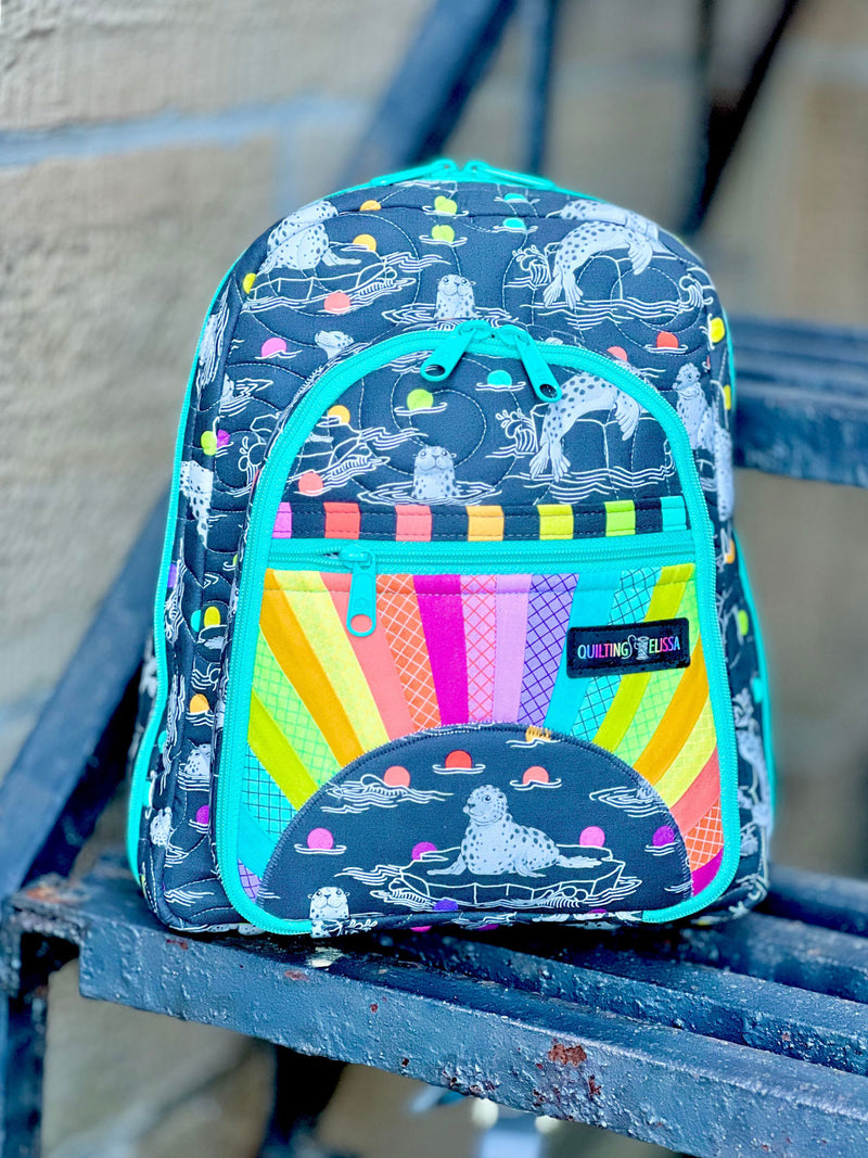 Backpack Straps & Pockets - QE104